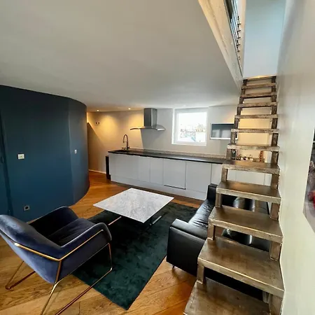 A Duplex With A Sacre Coeur's View Paris